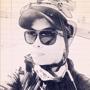 Meet your Posher, Corinne